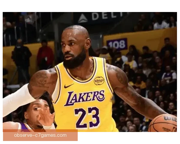 湖人关键战告负詹姆斯赛后直言球队急需全面调整冲击季后赛形势严峻