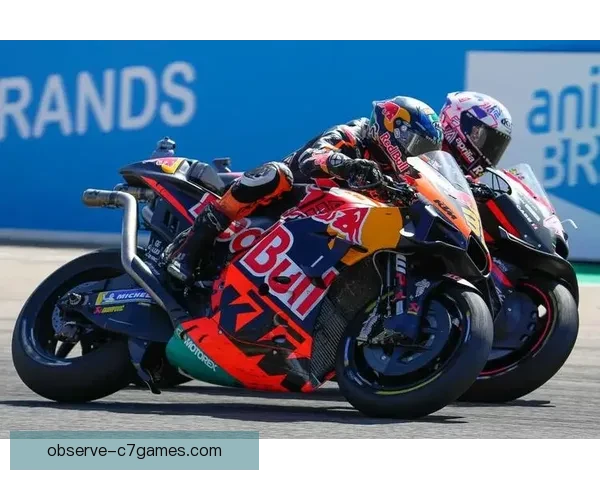 MotoGP赛季激战升级车手争冠格局突变新星崛起引发车坛震动