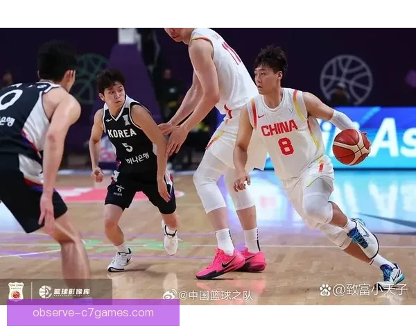 中国男篮力克澳大利亚晋级亚洲杯决赛 杨鸣赛后表示全队凝聚力爆棚